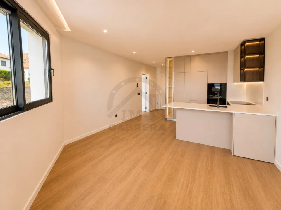 Apartamento T1 para Venda em Santo Antonio Foto 9