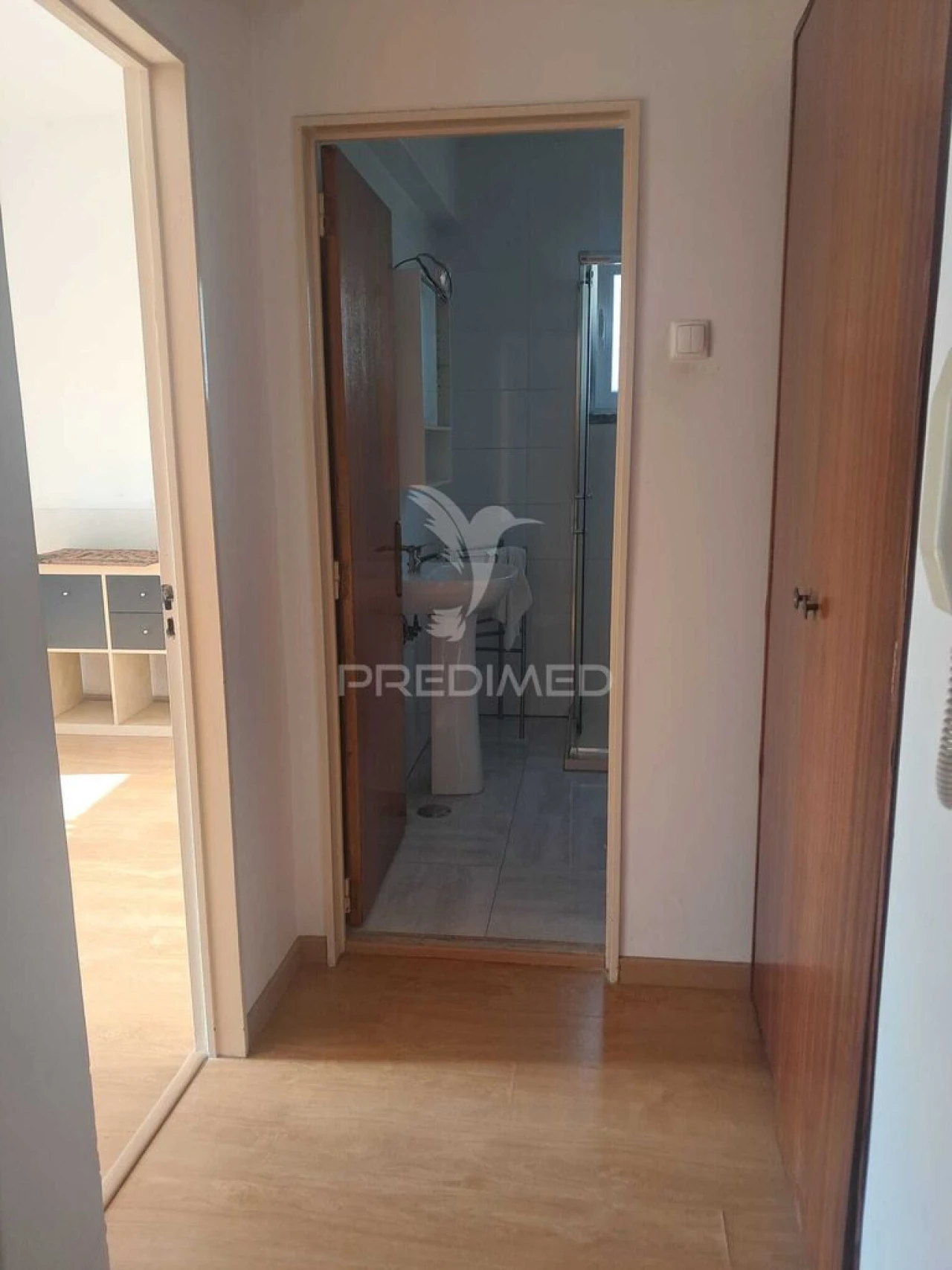 Apartamento T1 para Venda em Alfragide Foto 11
