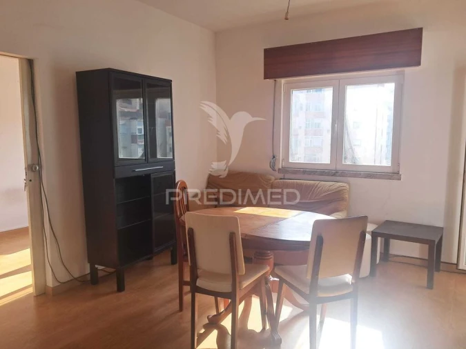 Apartamento T1 para Venda em Alfragide Foto 4