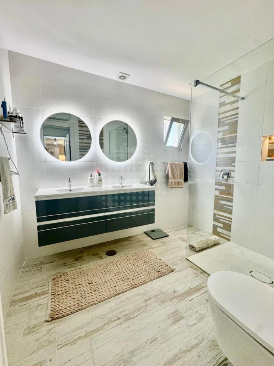 Apartamento T3 para Venda em Albufeira e Olhos de Água Foto 30