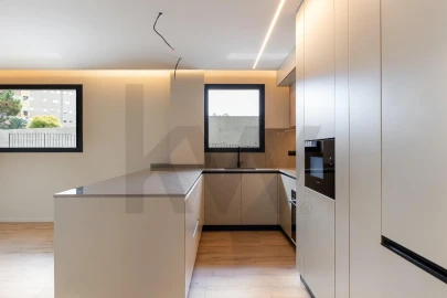 Apartamento T2 para Venda em Vilar de Andorinho