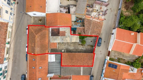 Moradia T4 para Venda em Atouguia da Baleia