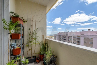 Apartamento T3 para Venda em Póvoa de Santa Iria e Forte da Casa