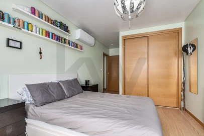 Apartamento T3 para Venda em Póvoa de Santa Iria e Forte da Casa