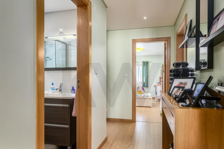 Apartamento T3 para Venda em Póvoa de Santa Iria e Forte da Casa Foto 12