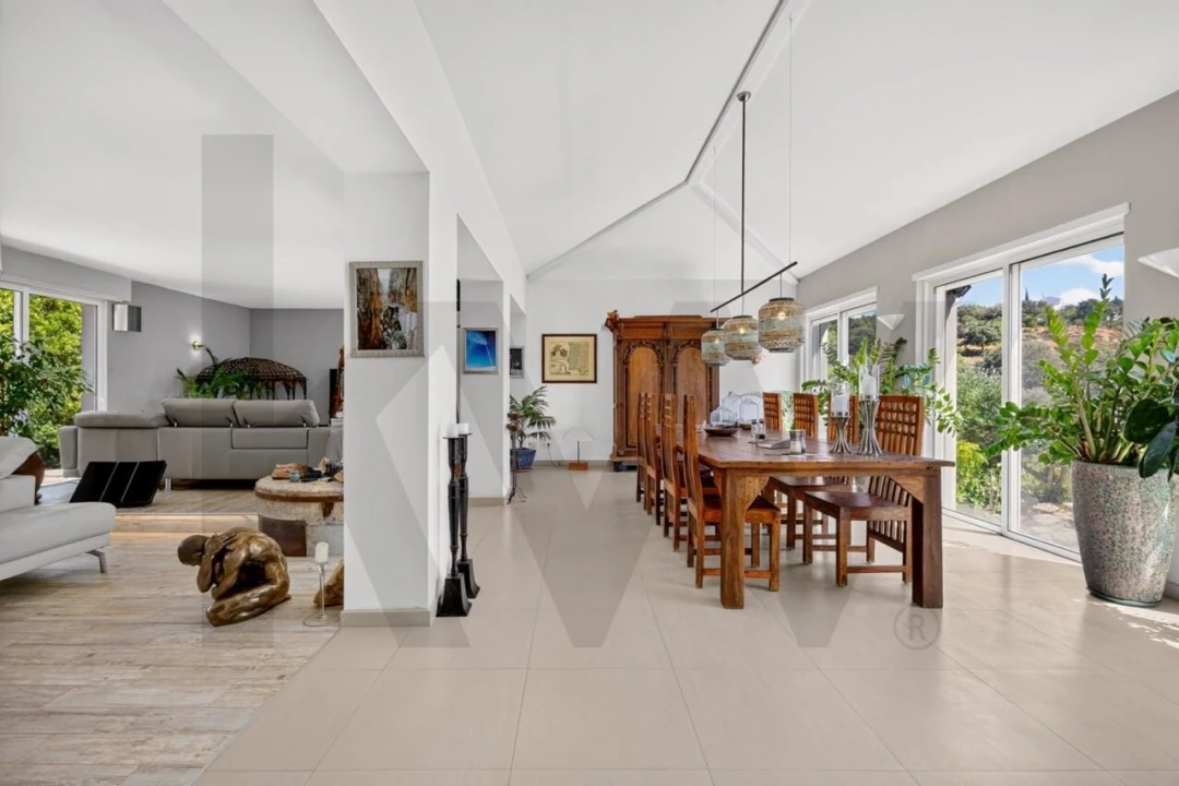 Quinta T4 para Venda em Santa Barbara de Nexe Foto 14
