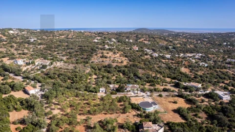 Quinta T4 para Venda em Santa Barbara de Nexe