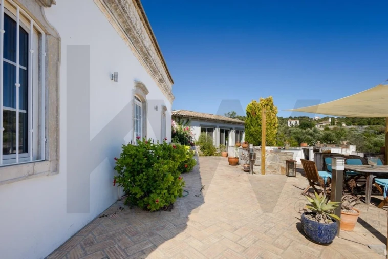 Quinta T4 para Venda em Santa Barbara de Nexe Foto 30