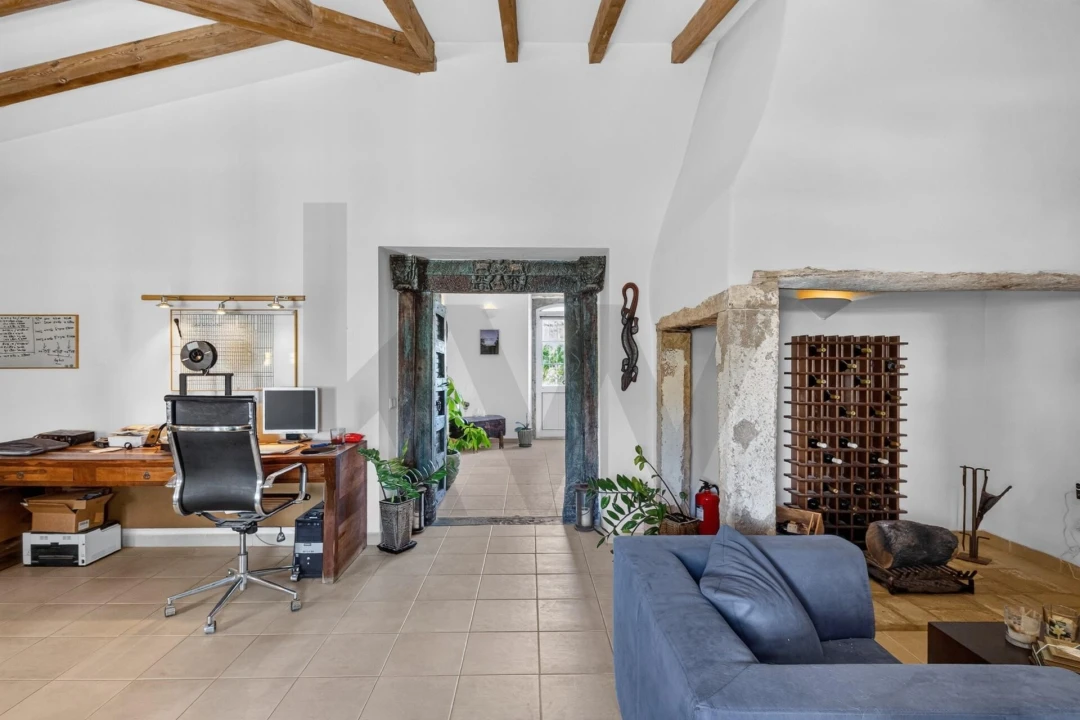 Quinta T4 para Venda em Santa Barbara de Nexe Foto 28