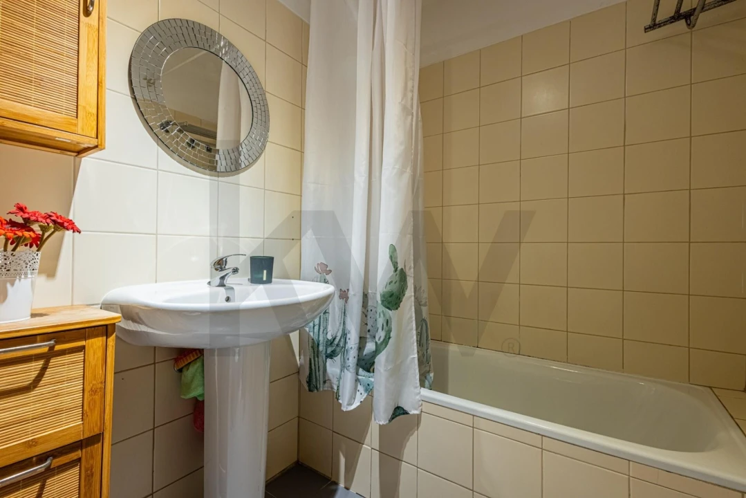 Apartamento T2 para Venda em Odivelas Foto 29