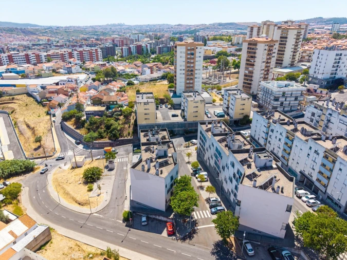 Apartamento T2 para Venda em Odivelas Foto 51
