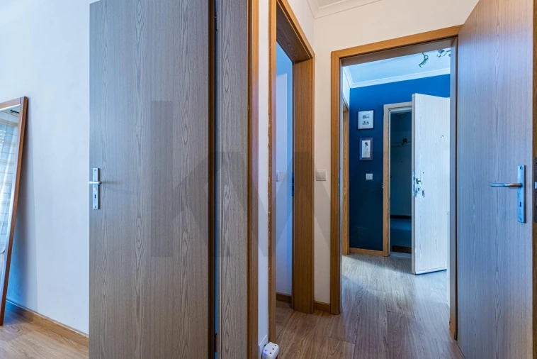 Apartamento T2 para Venda em Odivelas Foto 17
