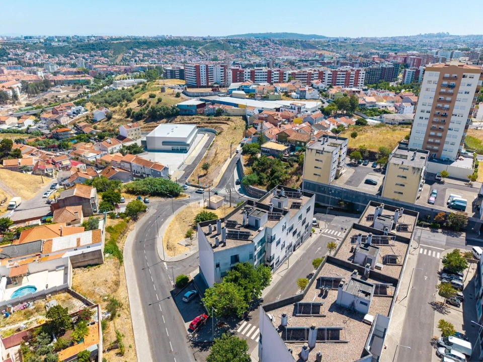 Apartamento T2 para Venda em Odivelas Foto 50