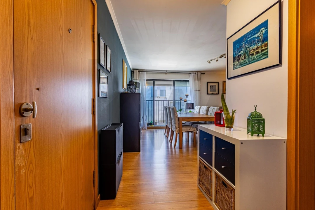 Apartamento T2 para Venda em Odivelas Foto 8