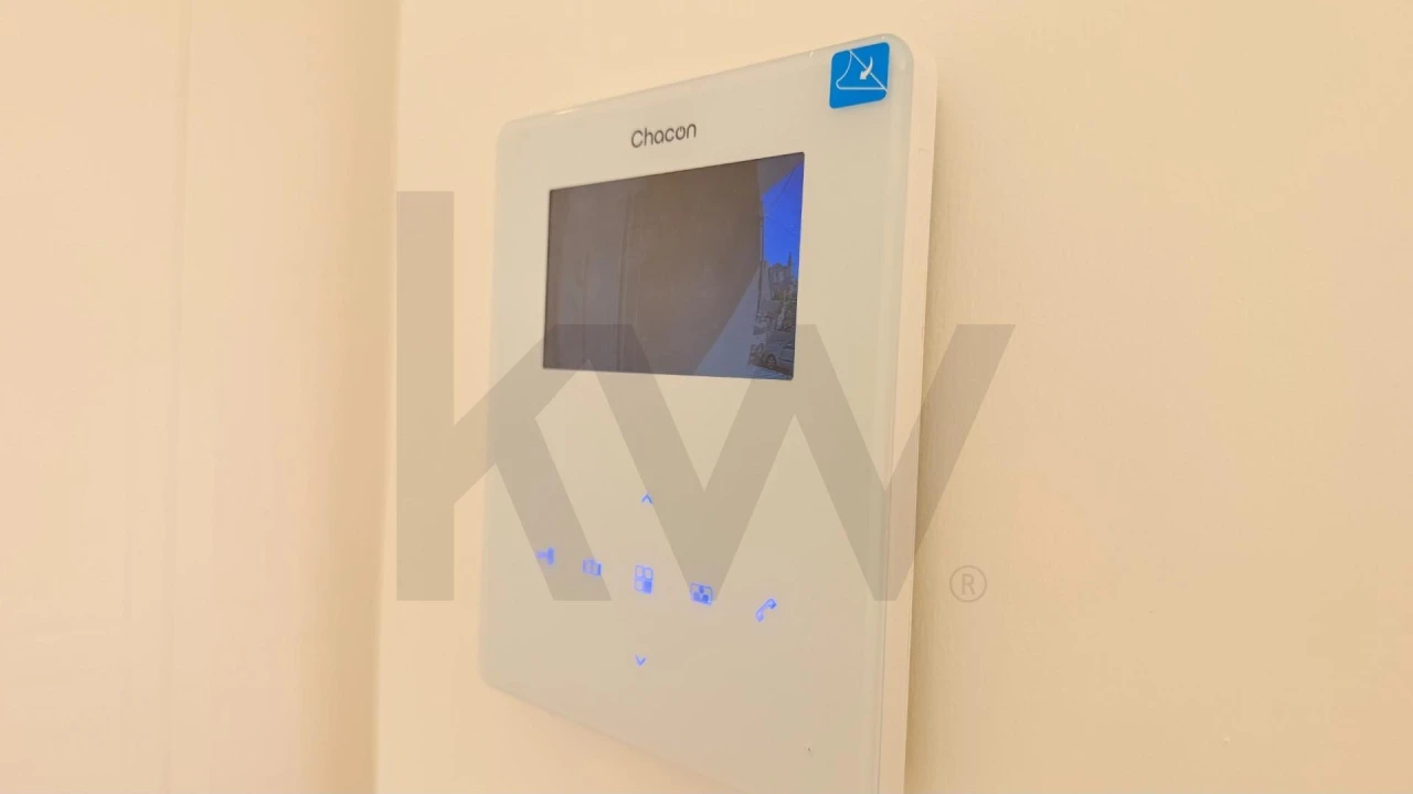 Apartamento T1 para Venda em Carcavelos e Parede Foto 35
