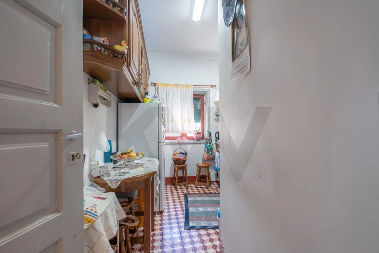 Apartamento T8 para Venda em Eiras e São Paulo de Frades Foto 18