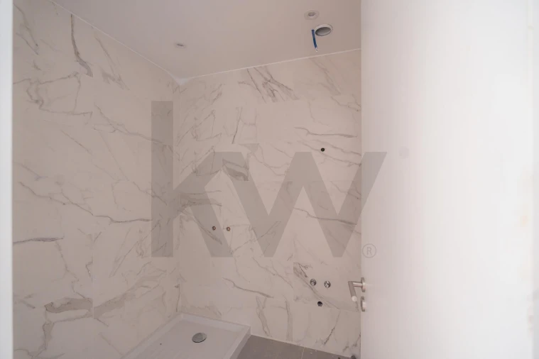 Apartamento T8 para Venda em Eiras e São Paulo de Frades Foto 51
