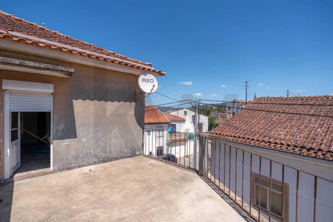 Apartamento T8 para Venda em Eiras e São Paulo de Frades Foto 28