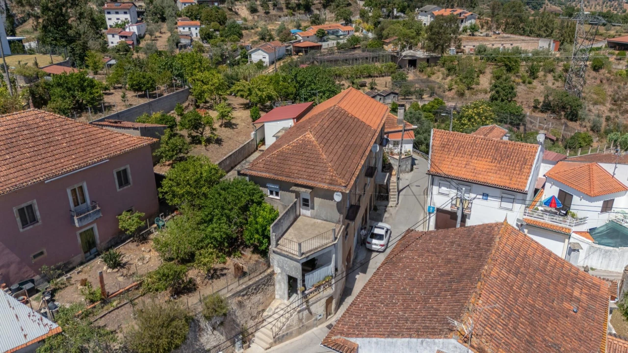 Apartamento T8 para Venda em Eiras e São Paulo de Frades Foto 8