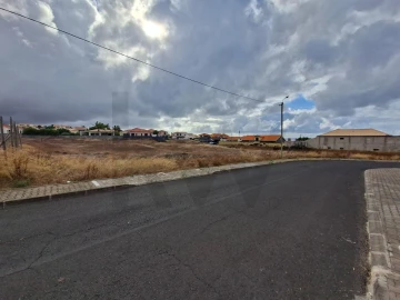 Terreno para Venda em Porto Santo