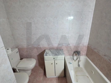 Apartamento T4 para Venda em Marvila