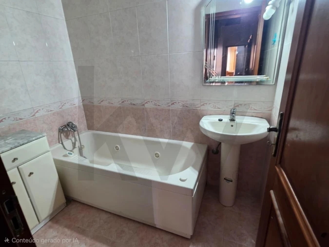 Apartamento T4 para Venda em Marvila Foto 18
