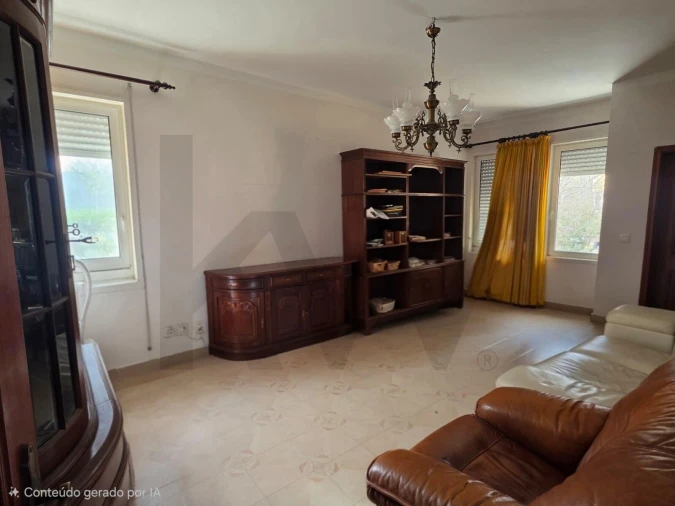 Apartamento T4 para Venda em Marvila Foto 21