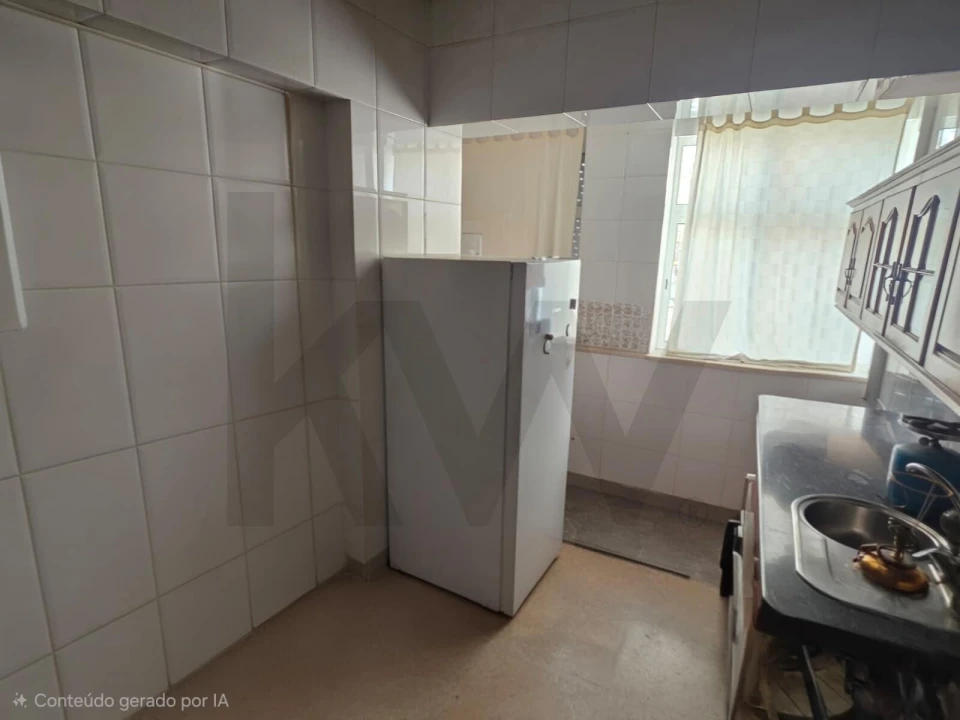 Apartamento T4 para Venda em Marvila Foto 16