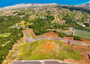 Terreno para Venda em Santa Cruz