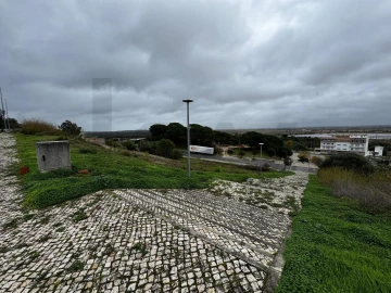 Terreno para Venda em Azambuja