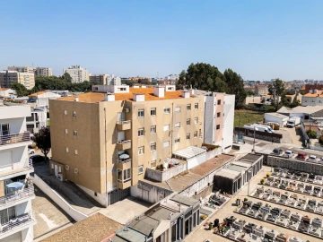 Apartamento T2 para Venda em Pedrouços