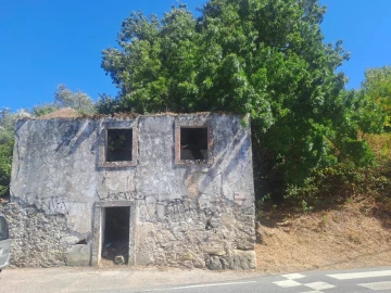 Terreno para Venda em Almargem do Bispo, Pêro Pinheiro e Montelavar