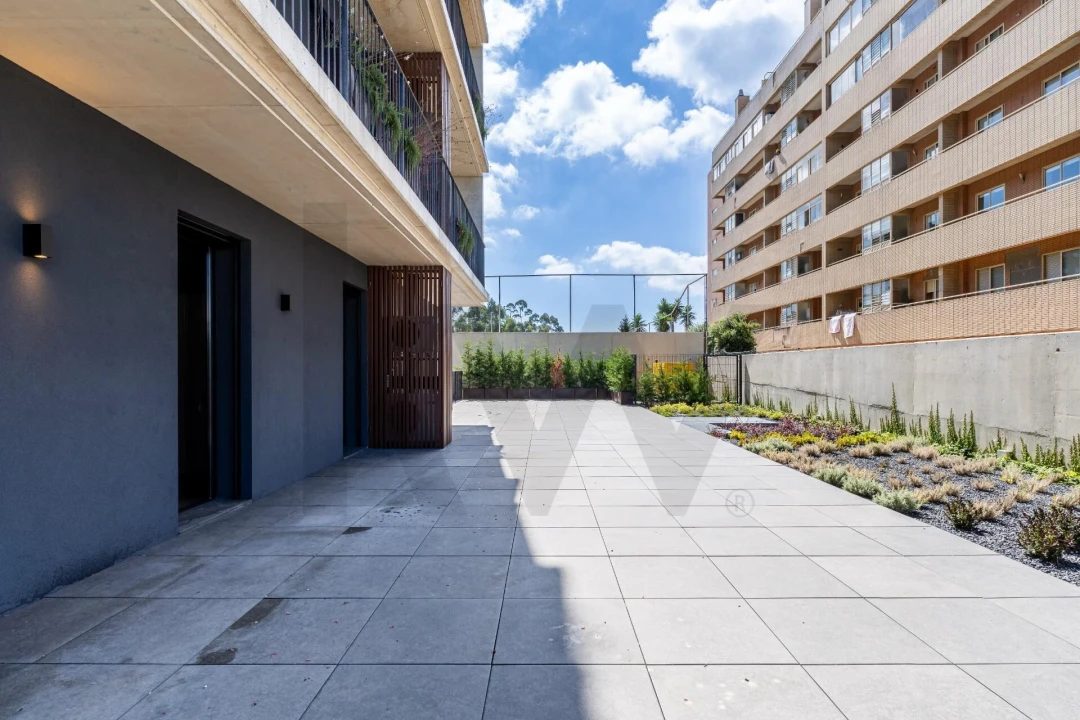 Apartamento T3 para Venda em Vilar de Andorinho Foto 17
