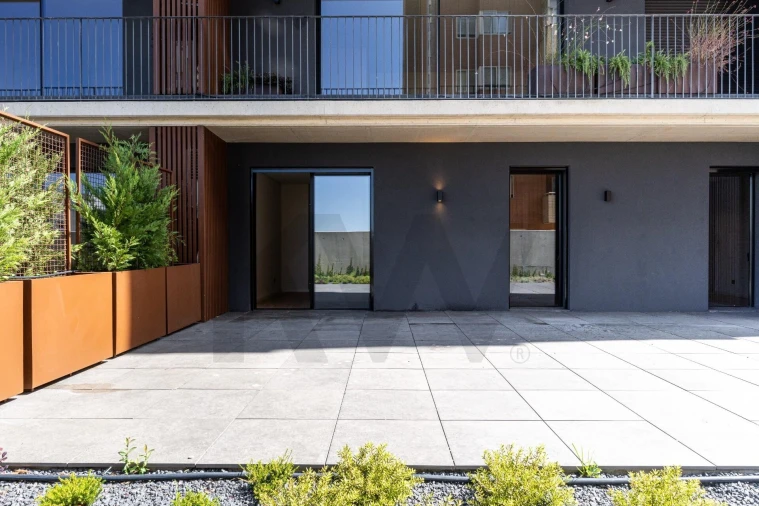Apartamento T3 para Venda em Vilar de Andorinho Foto 18
