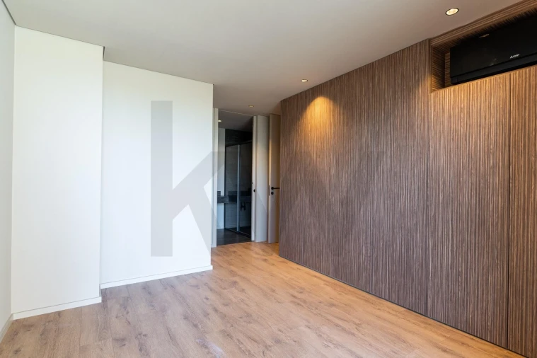 Apartamento T3 para Venda em Vilar de Andorinho Foto 19