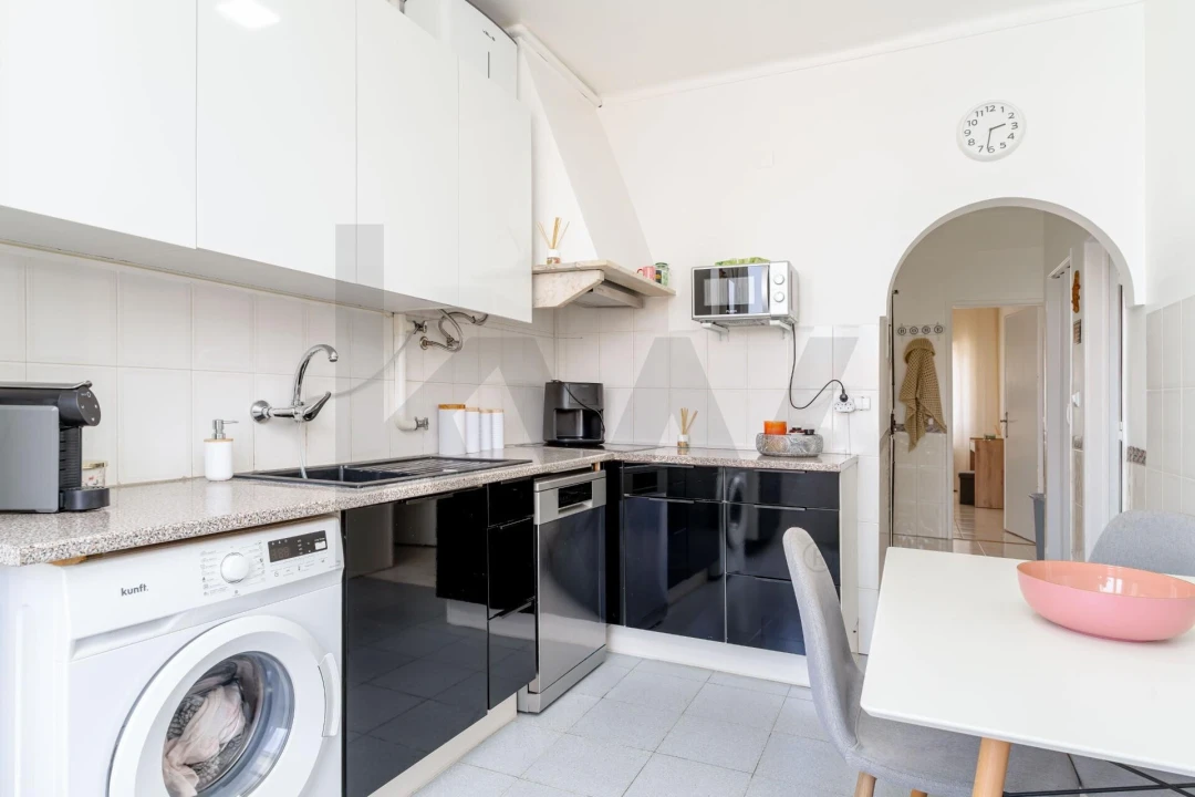 Apartamento T2 para Venda em Barreiro e Lavradio Foto 9