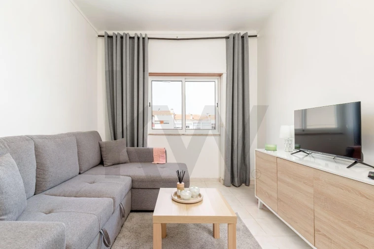 Apartamento T2 para Venda em Barreiro e Lavradio Foto 2