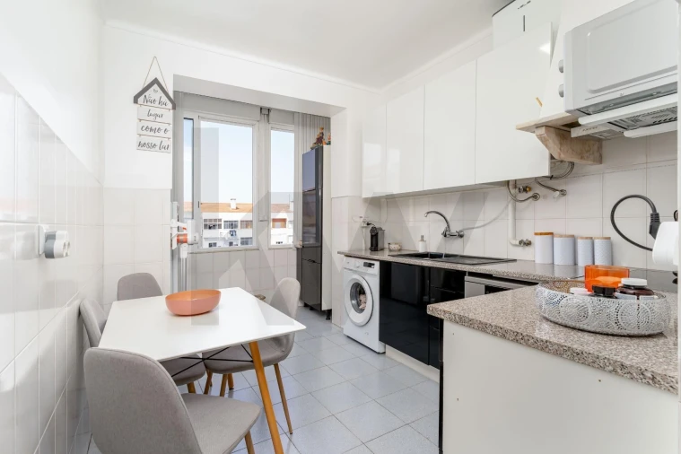 Apartamento T2 para Venda em Barreiro e Lavradio Foto 7
