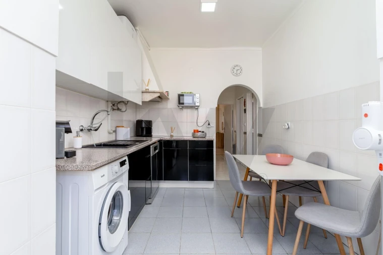 Apartamento T2 para Venda em Barreiro e Lavradio Foto 8