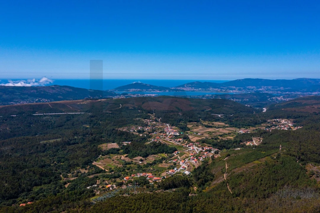 Moradia T5 para Venda em Dem Foto 76