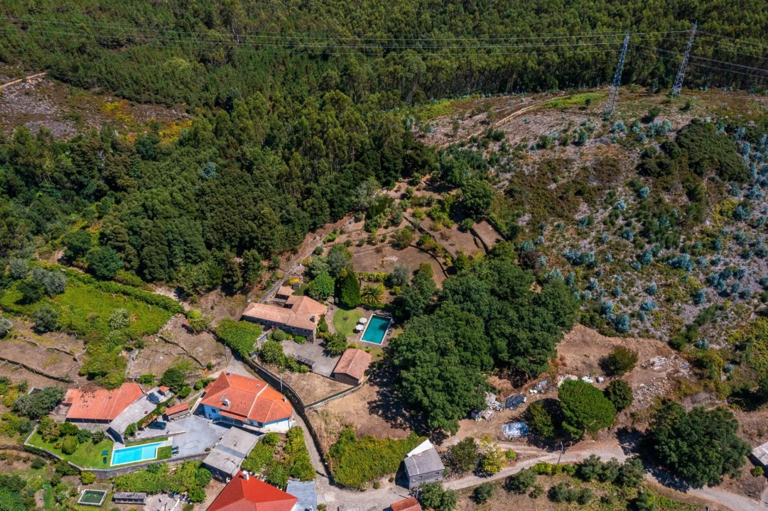 Moradia T5 para Venda em Dem Foto 90