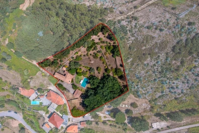 Moradia T5 para Venda em Dem