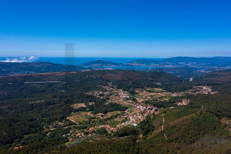 Moradia T5 para Venda em Dem Foto 76