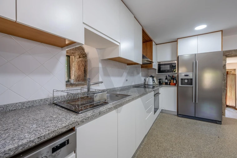 Moradia T5 para Venda em Dem Foto 55