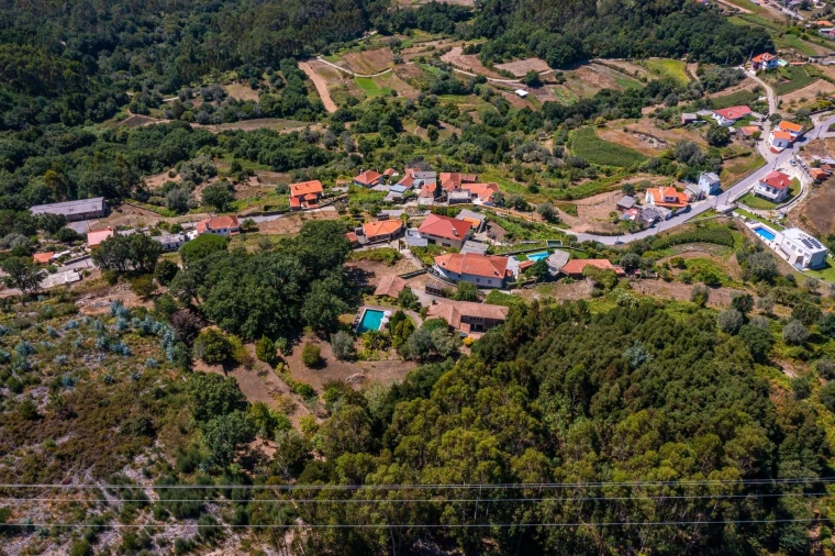 Moradia T5 para Venda em Dem Foto 86