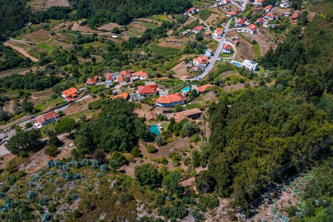 Moradia T5 para Venda em Dem Foto 85