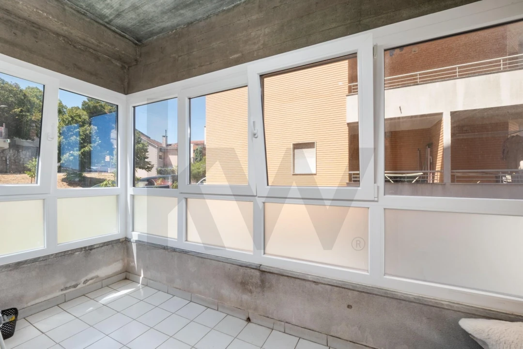 Apartamento T3 para Venda em Santo Antonio dos Olivais Foto 21
