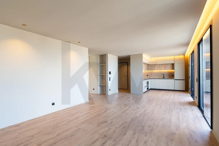 Apartamento T2 para Venda em Vilar de Andorinho Foto 9