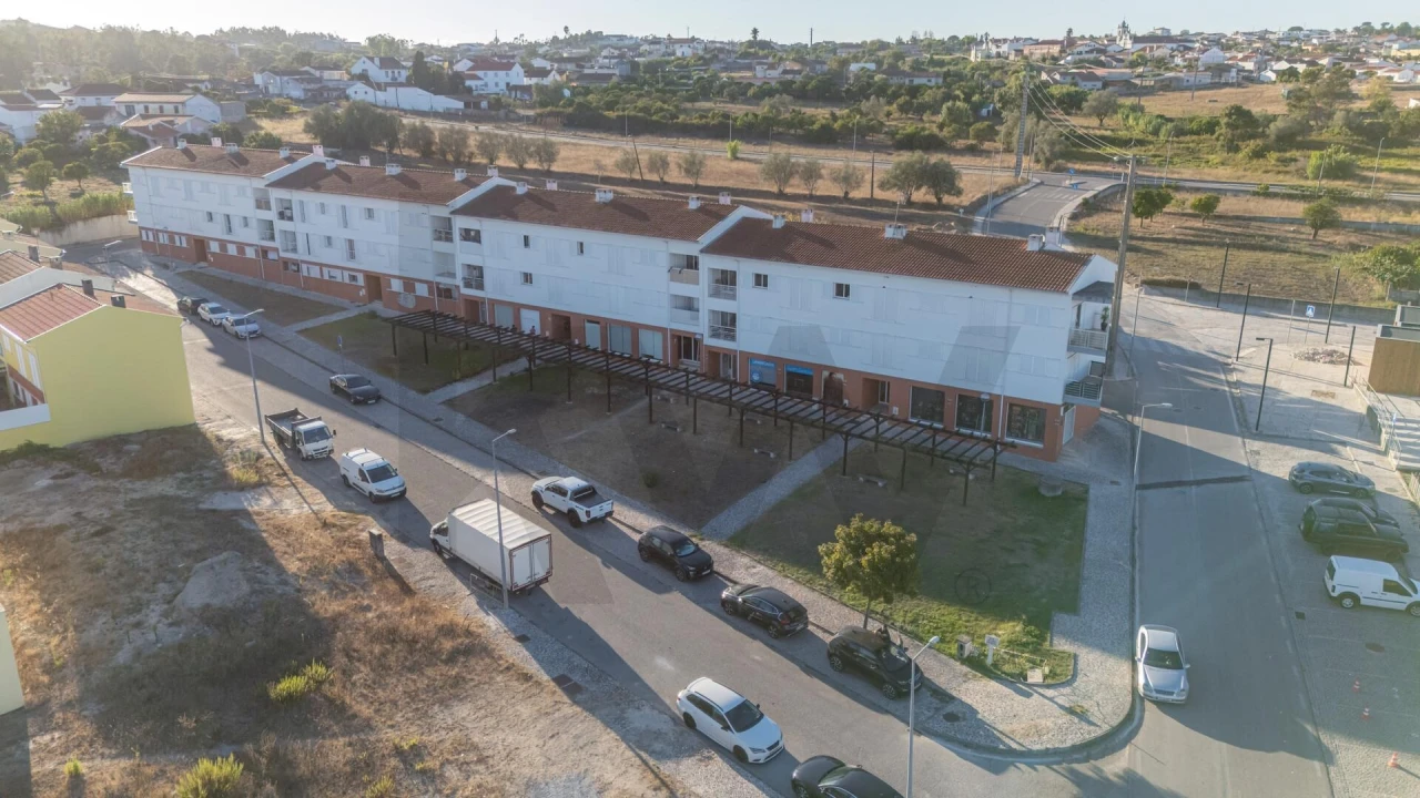 Apartamento T3 para Venda em Carapinheira Foto 7