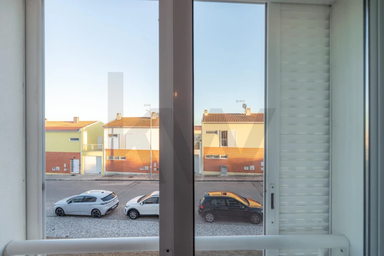 Apartamento T3 para Venda em Carapinheira Foto 25